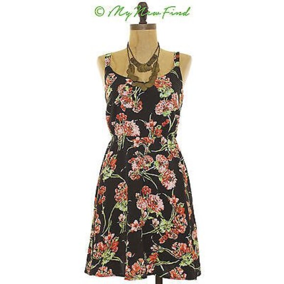 Band Of Gypsies Urban Outfitters Mini Dress Size S Floral Black Multi NEW B57 - Picture 1 of 3